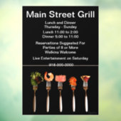 フォークに載せた現代的なレストランの食事 ウィンドウサイン (シート3)