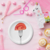 フォークの上のトマト片 ペーパープレート (パーティー)