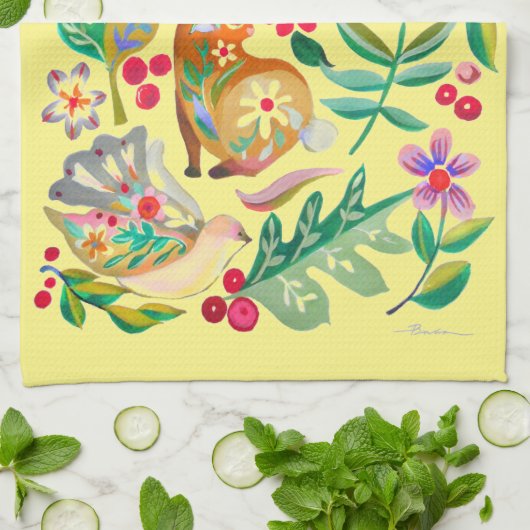 フォークアートフローラアニマルフレンズ淡い色のイエロー キッチンタオル (折り畳み)