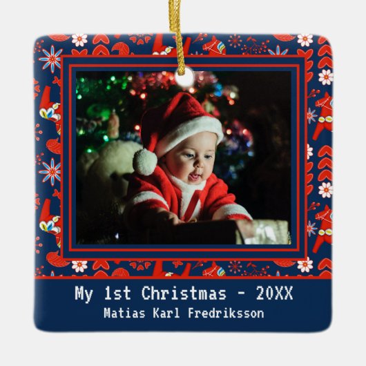 フォークアートレッドスウェーデンダラホースマイクリスマス セラミックオーナメント (正面)