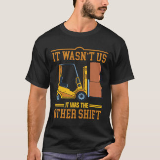 フォークリフトの運転手のためのおもしろパパのプレゼント Tシャツ
