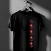 フォーク伝統的アート刺繍花柄 Tシャツ