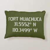 フォートフアチュカ緯度 アクセントクッション (裏面)
