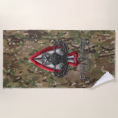 フォートブラッグ迷彩柄 ビーチタオル (正面)