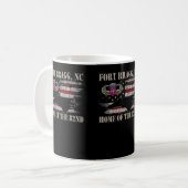 フォートブラッグNC Home Of The 82nd Airborne T-shirt, Ve コーヒーマグカップ (正面左)
