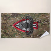 フォートリバティ迷彩柄ビーチタオル(文字なし) ビーチタオル (正面)