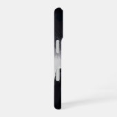 フォーマルな肖像画のシーンのエレガントなヤギの紳士 iPhone 16ケース (右側面)