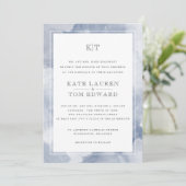 フォーマル ダスティーブルー ウォーターカラー モノグラム ウェディング 招待状 (スタンド正面)