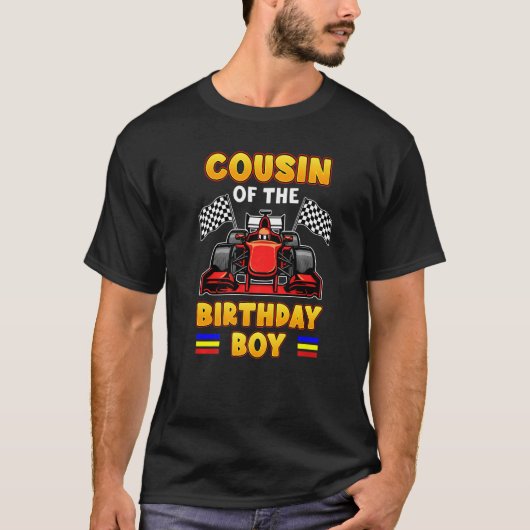 フォーミュラのレースカーレース誕生日少年のいとこ Tシャツ (正面)