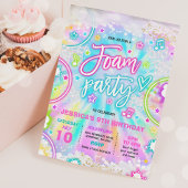 フォーム誕生日パーティープールスプラッシュパッド絞り染めグロー 招待状