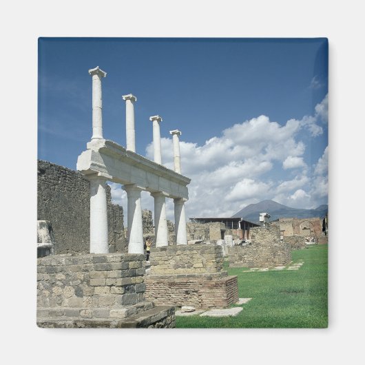 フォーラム マグネット (正面)