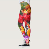 フォールンフローラクリムゾン レギンス (左)