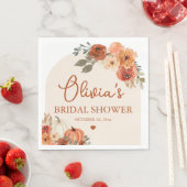 フォール イン ラブ ボヘミアンテラコッタパンプキン ブライダルシャワー スタンダードランチョンナプキン (インサイチュ)