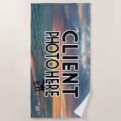 フカスタムォトクライアントのお客様とお客様の会社のロゴ ビーチタオル (正面)