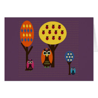 フクロウおよび木