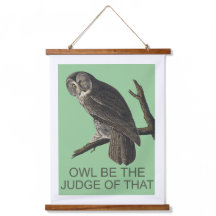 フクロウがその判断をする