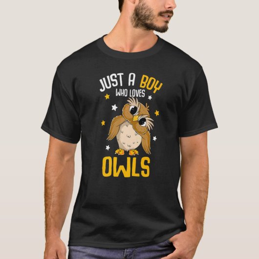 フクロウが大好きな少年フクロウ Tシャツ (正面)
