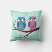 フクロウが春で愛する可愛いカートゥーンバード クッション (裏面)