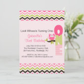 フクロウが枝を折り返す1つの誕生日招待状 招待状 (スタンド正面)