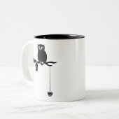 フクロウこうもりくも不気味なハロウィン ツートーンマグカップ (正面左)