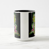 フクロウのサイケデリックなPopartのマグ マグカップ (中央)