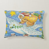 フクロウのサンタ・クロースがウサギを迎える可愛いクリスマス アクセントクッション (裏面)