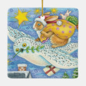 フクロウのサンタ・クロースがウサギを迎える可愛いクリスマス セラミックオーナメント (裏面)