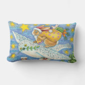 フクロウのサンタ・クロースがウサギを迎える可愛いクリスマス ランバークッション (正面)