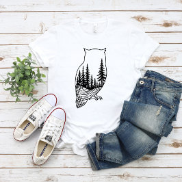 フクロウのシルエットと森林の風景 Tシャツ