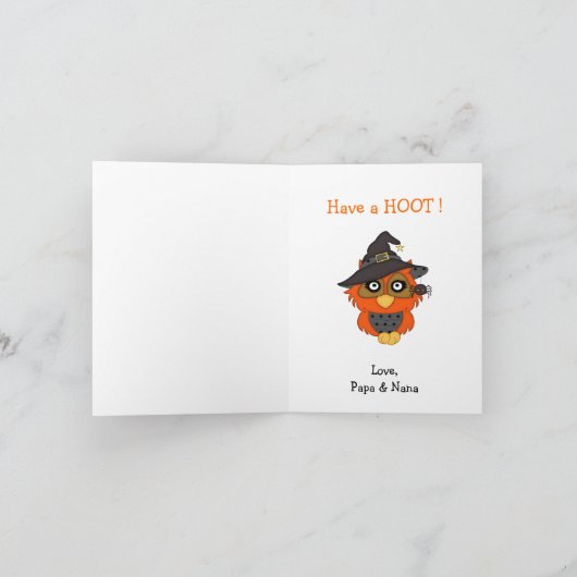 フクロウの子どもをハロウィンに迎える カード (内部)