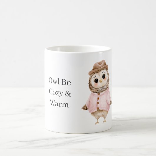 フクロウの帽子 ピンクのセーター あたたか可愛い コーヒーマグカップ (中央)