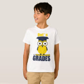 フクロウの成績 Tシャツ (正面フル)