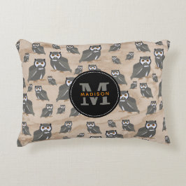 フクロウの柄と木素朴モノグラム アクセントクッション