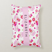 フクロウの柄、かわいいフクロウ、ピンクのフクロウ、お名前 アクセントクッション (正面(垂直))