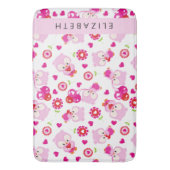 フクロウの柄、かわいいフクロウ、ピンクのフクロウ、お名前 バスマット (正面縦)