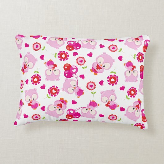 フクロウの柄、かわいいフクロウ、ピンクのフクロウ、ハート アクセントクッション (裏面)