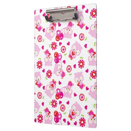 フクロウの柄、かわいいフクロウ、ピンクのフクロウ、ハート クリップボード (左)