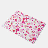 フクロウの柄、かわいいフクロウ、ピンクのフクロウ、ハート ドアマット (アングル)