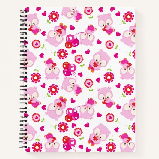 フクロウの柄、かわいいフクロウ、ピンクのフクロウ、ハート ノートブック (正面)