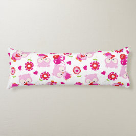 フクロウの柄、かわいいフクロウ、ピンクのフクロウ、ハート ボディピロー