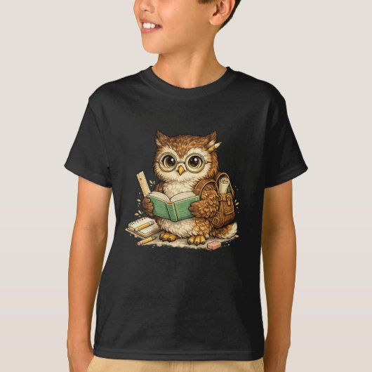 フクロウの読書 - 新学期 Tシャツ (正面)