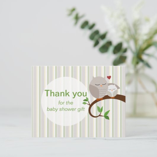 フクロウの赤ちゃんシャワーのお祝い葉書 ポストカード (スタンド正面)