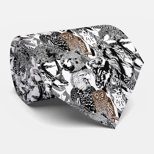 フクロウの際立つタイ ネクタイ (ロール)