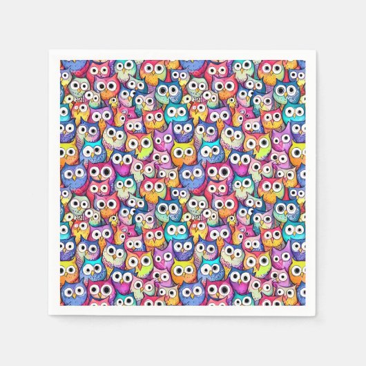 フクロウの顔のドードル模様の漫画の鳥パターン スタンダードカクテルナプキン (正面)