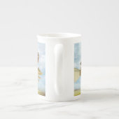 フクロウの骨灰磁器 ボーンチャイナマグカップ (裏面)