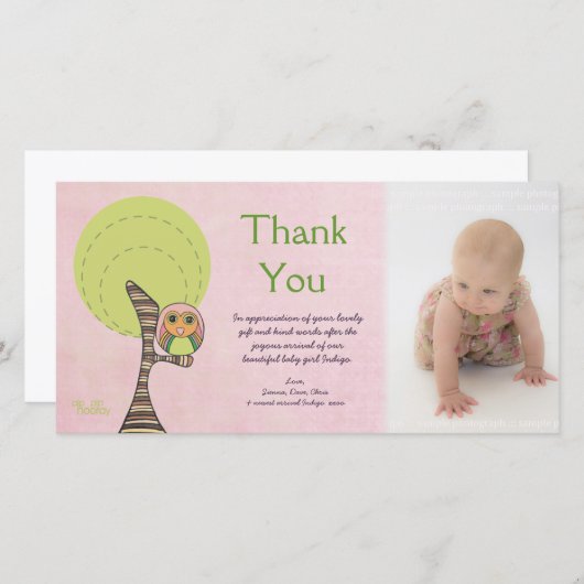 フクロウは新生児の到着のギフトのフォトカード感謝していしています サンキューカード (正面/裏面)