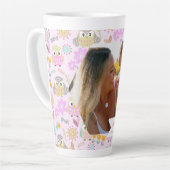 フクロウパステルピンク写真 カフェラテマグ (左アングル)