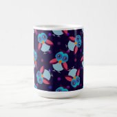 フクロウパターン背景 コーヒーマグカップ (中央)