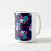 フクロウパターン背景 コーヒーマグカップ (正面右)