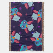 フクロウパターン背景 スローブランケット (正面縦)